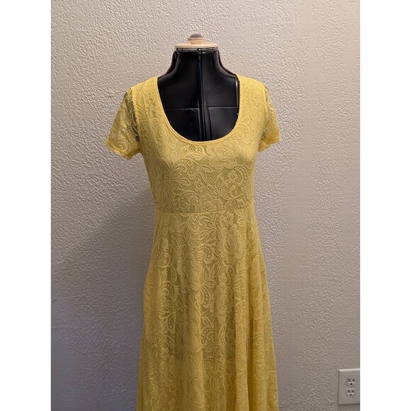 Slinky Brand Knee Length Fit And Flair Short Sleeve Yellow Lace Dress Size S - Picture 7 of 9